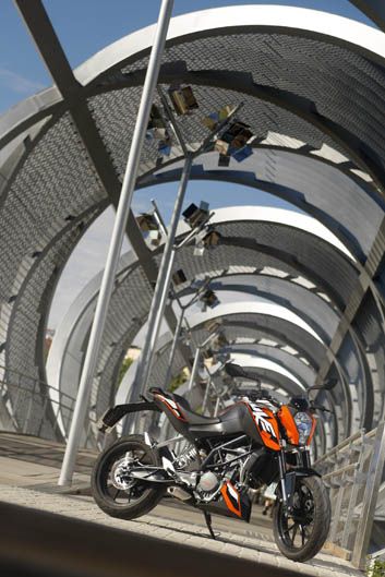 KTM Duke 200