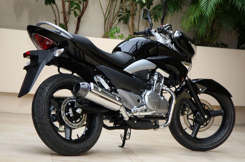 Suzuki Inazuma 250