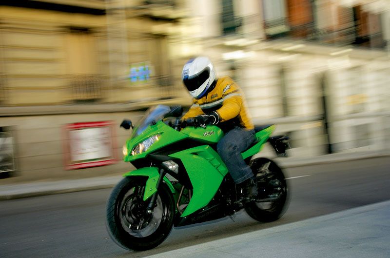 Kawasaki Ninja 300