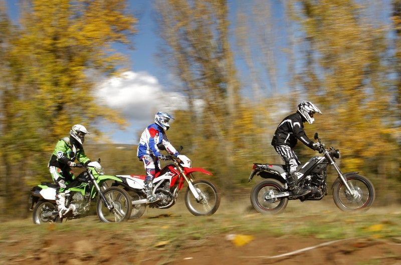 Honda CRF250L, Kawasaki KLX250, Rieju Tango 250