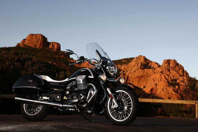 Moto Guzzi California 1400 Touring