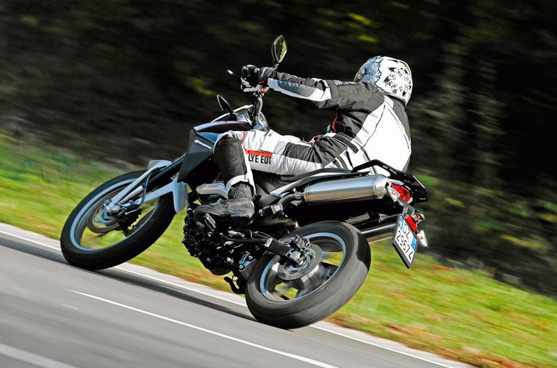Comparativa BMW G 650 GS y Husqvarna TR650 Strada