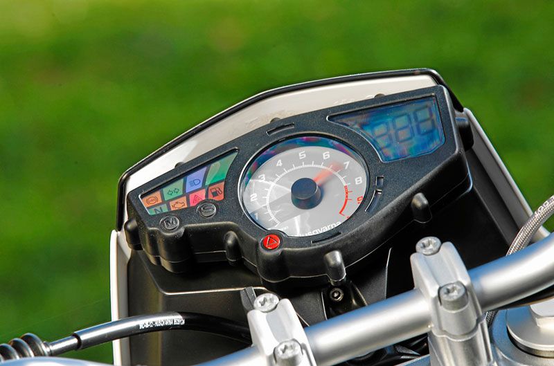 Comparativa BMW G 650 GS y Husqvarna TR650 Strada