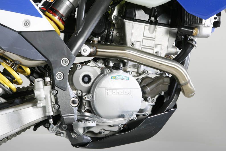 Comparativa Enduro: Husaberg FE 250 vs KTM EXCF 250