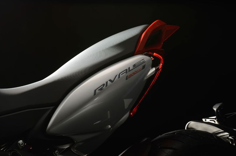 MV Agusta Rivale 800