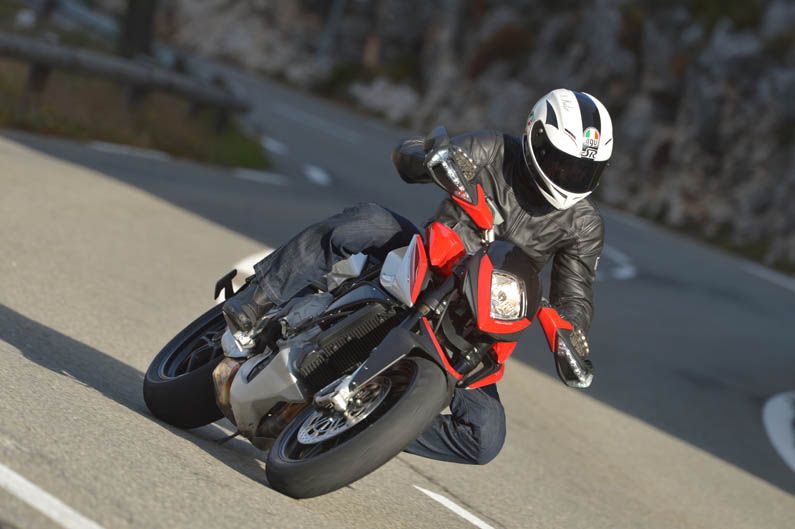 MV Agusta Rivale 800