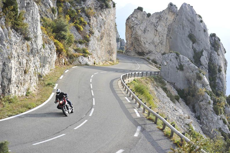 mv-agusta-rivale-800 (28)