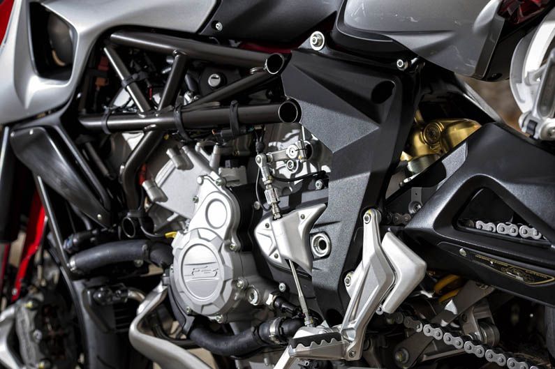 mv-agusta-rivale-800 (11)