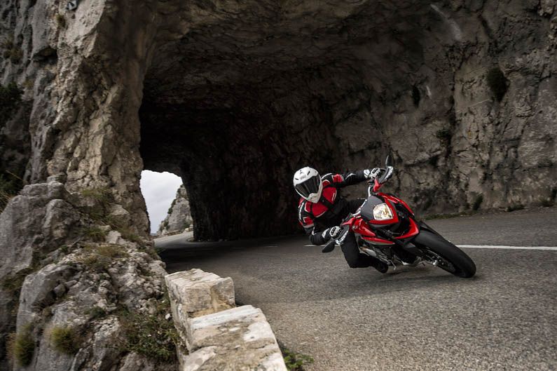 mv-agusta-rivale-800 (22)