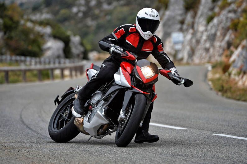 MV Agusta Rivale 800