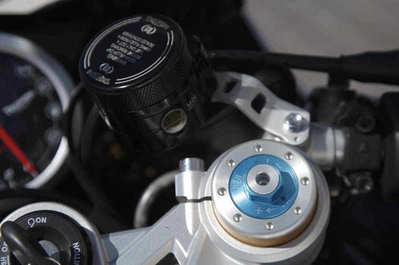 Triumph Daytona 675 R 2013