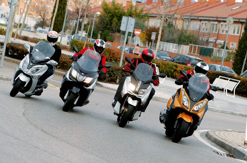 Comparativa scooter 300 GT