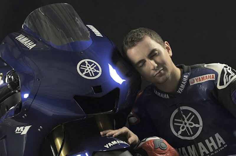 Las primeras fotos de Lorenzo y Rossi en Yamaha