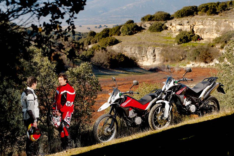 Husqvarna TR 650 Terra y Strada