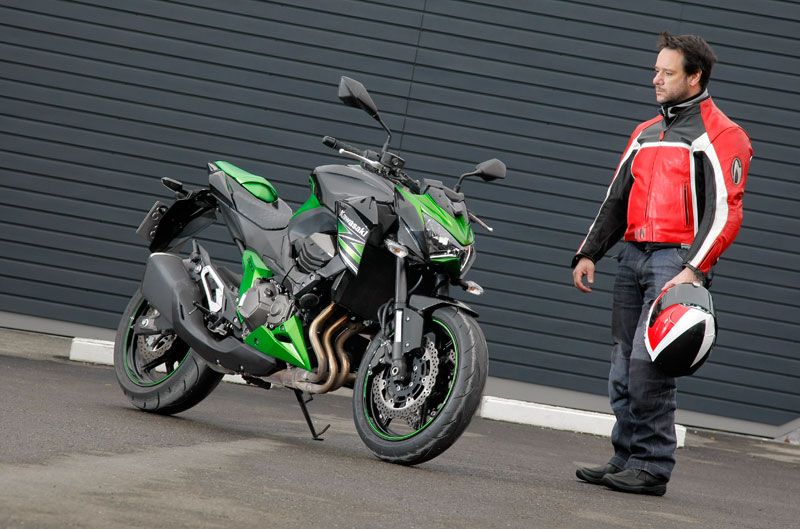 Kawasaki Z800. Galería de fotos.