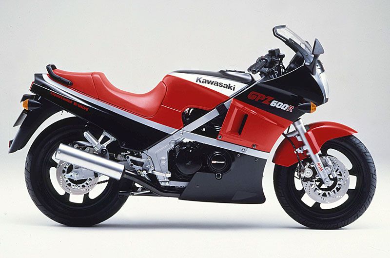 Kawasaki GPZ 600 R 1(985)
