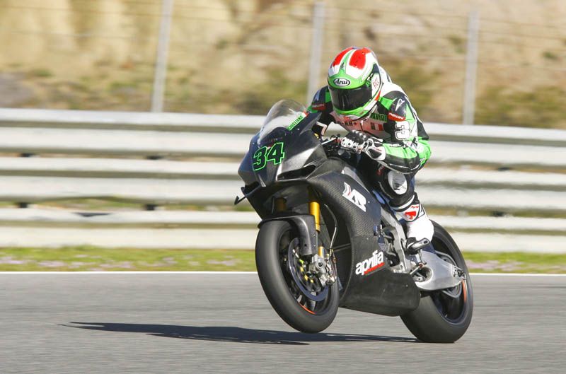 SBK. Entrenamientos Jerez 2013