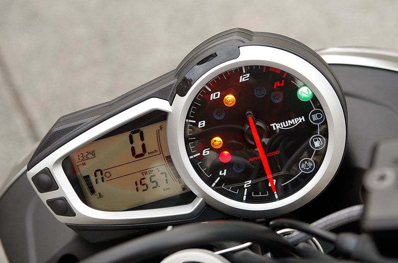 Triumph Street Triple. Prueba a fondo
