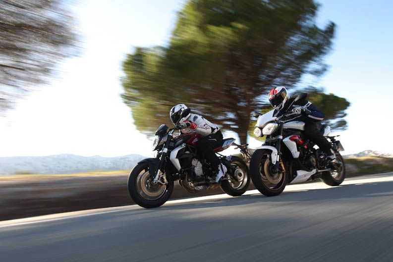 Comparativa MV Agusta Brutale 800 vs Triumph Street Triple R