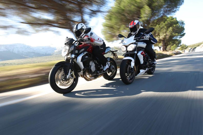 Comparativa MV Agusta Brutale 800 vs Triumph Street Triple R