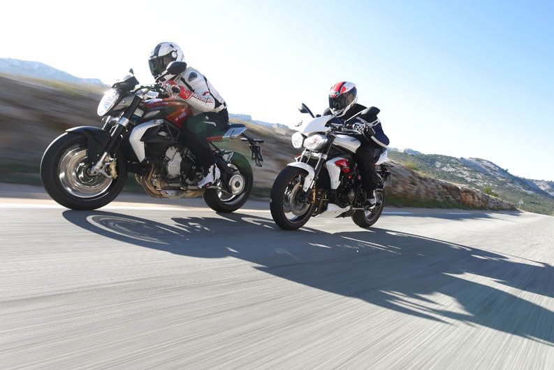 Comparativa MV Agusta Brutale 800 vs Triumph Street Triple R