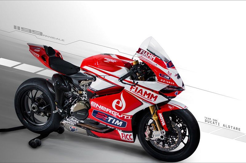 Alstare Ducati SBK presenta la 1199 Panigale R