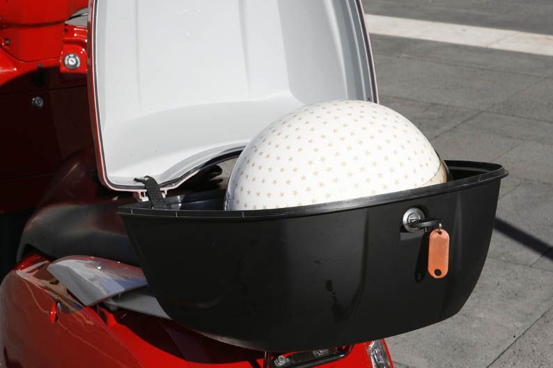 Comparativa scooter: Kymko Like vs Lambretta LN 125
