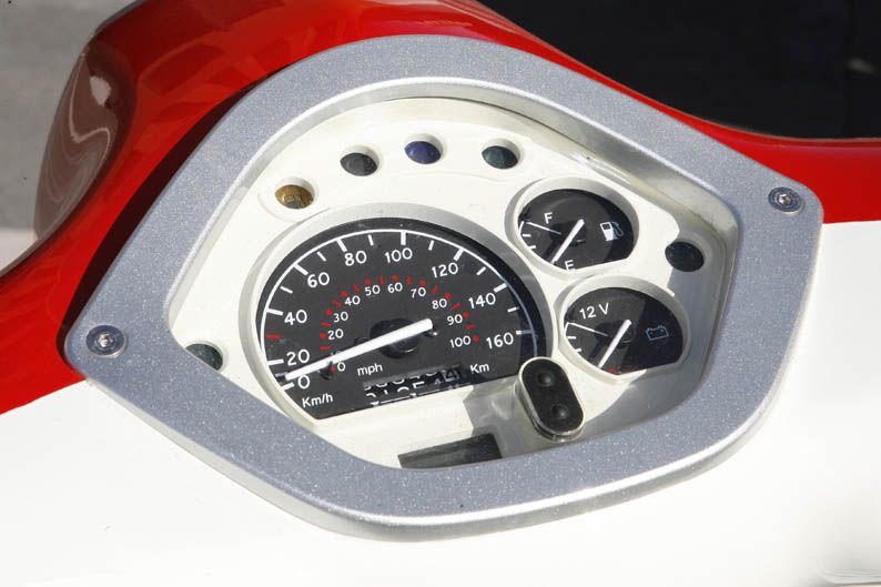Comparativa scooter: Kymko Like vs Lambretta LN 125