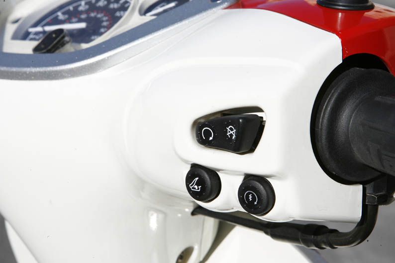 Comparativa scooter: Kymko Like vs Lambretta LN 125