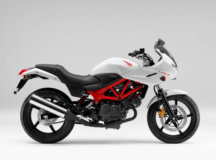 Nueva Honda VTR 250 F