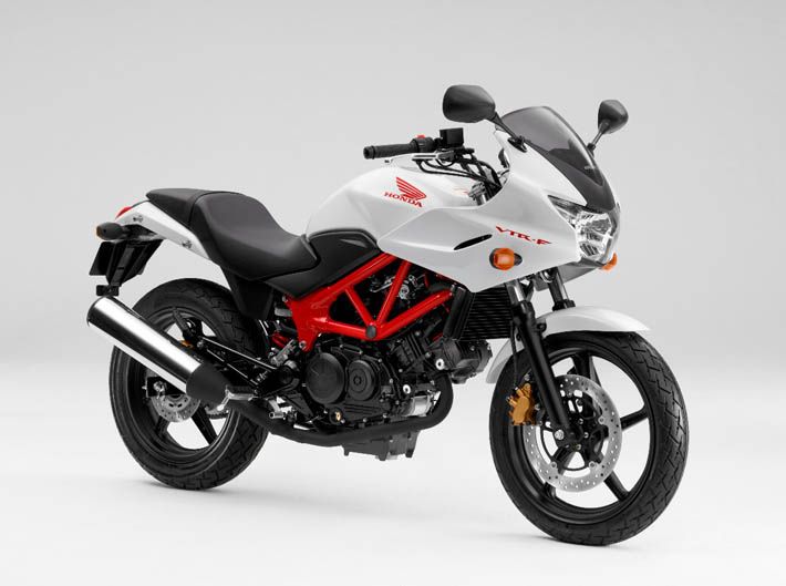 Nueva Honda VTR 250 F