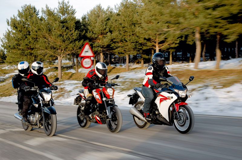 Comparativa: Honda CBR250 R ABS, KTM 200 Duke y Suzuki InazumaComparativa: Honda CBR250 R ABS, KTM 200 Duke y Suzuki Inazuma