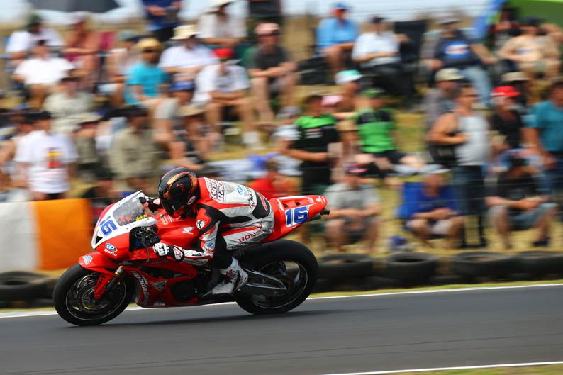 Primera prueba del Campeonato del Mundo de Superbike