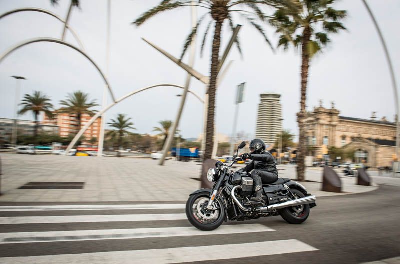 Moto Guzzi California 1400 Custom