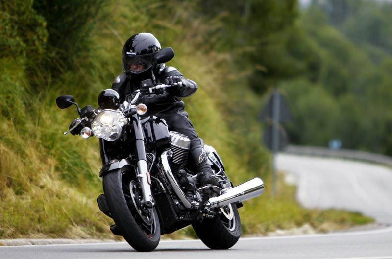 Moto Guzzi California 1400 Custom
