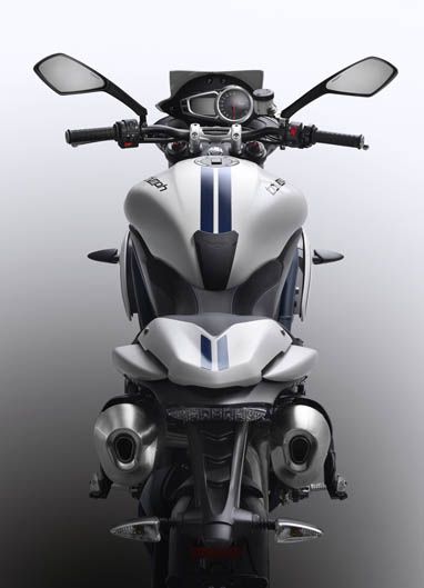 Modelo exclusivo Triumph Speed Triple