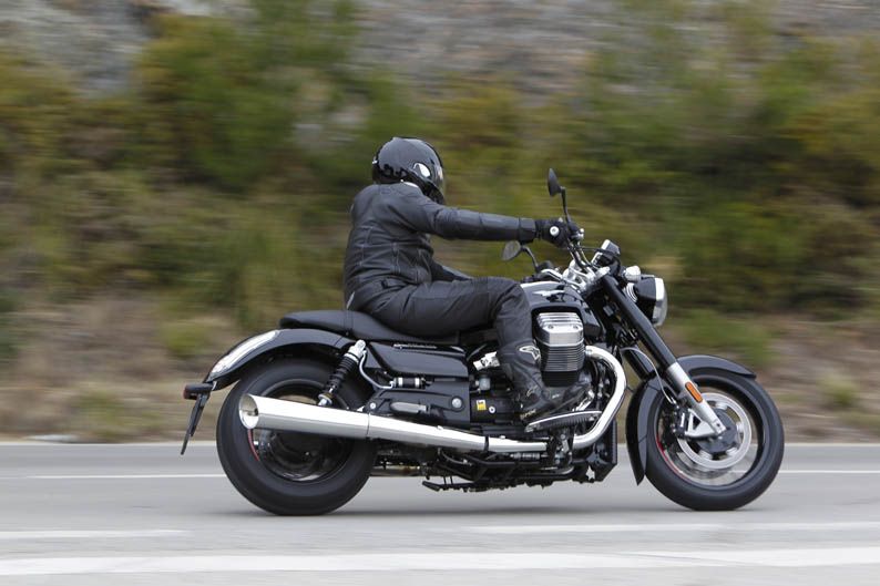 Moto Guzzi California 1400 Custom