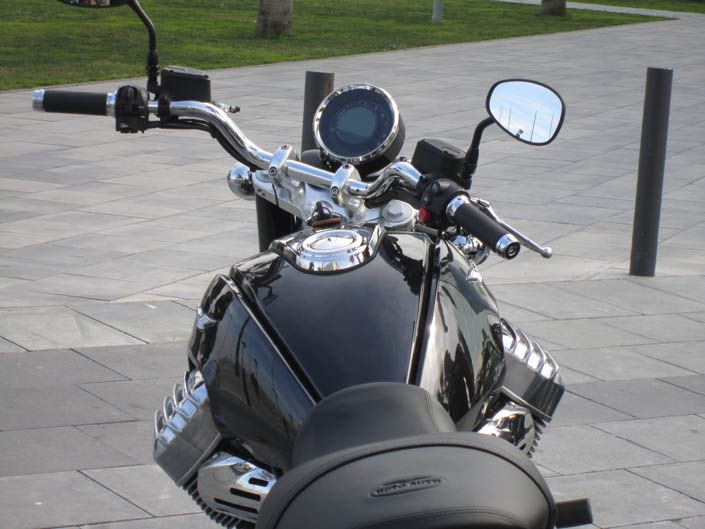 Moto Guzzi California 1400 Custom