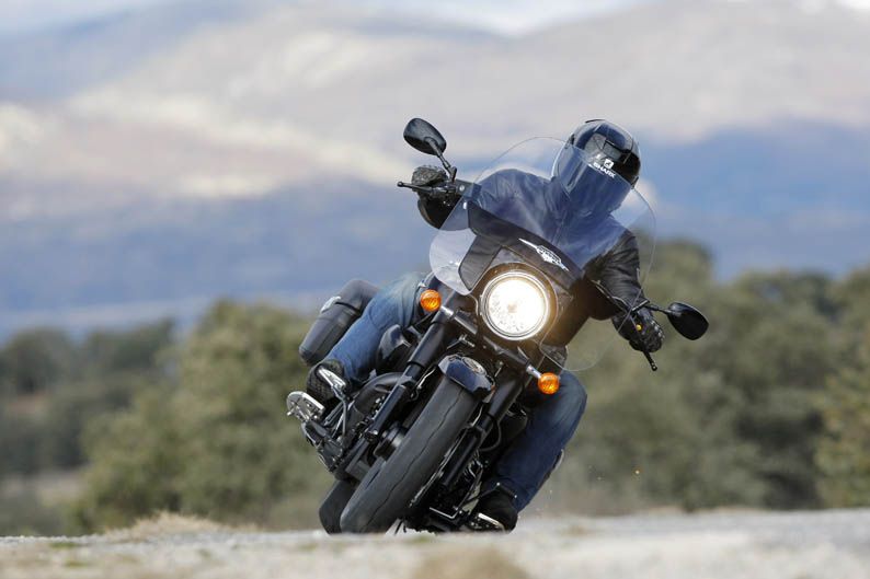 Suzuki Intruder C1500T
