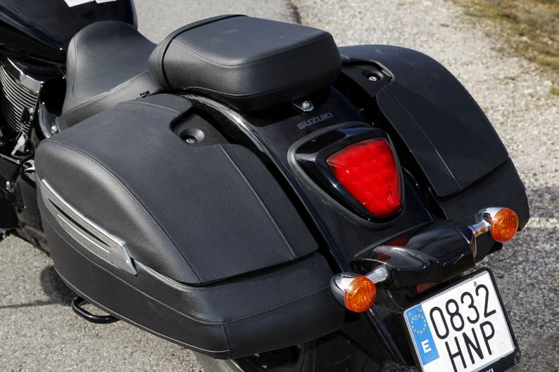 Suzuki Intruder C1500T
