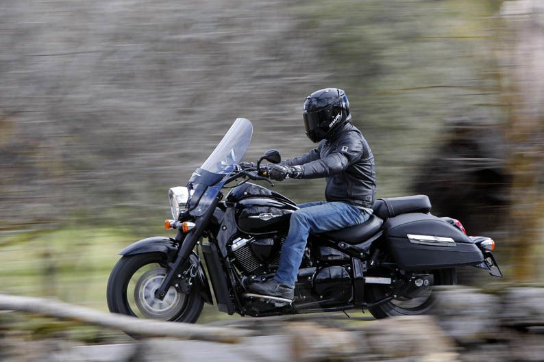 Suzuki Intruder C1500T