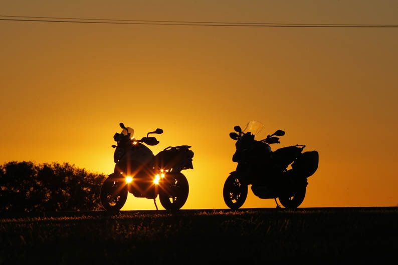 Ducati Multistrada 1200 S Touring vs. KTM 990 SMT