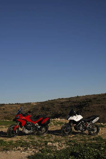 Ducati Multistrada 1200 S Touring vs. KTM 990 SMT