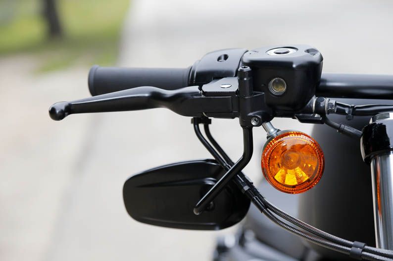 Harley-Davidson Iron 883 Dark Edition
