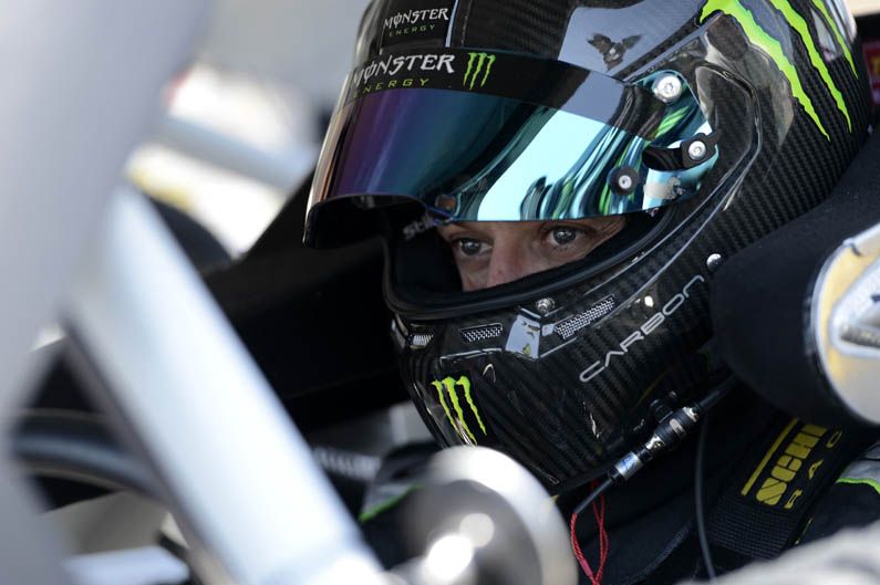 Valentino Rossi prueba un coche de la NASCAR