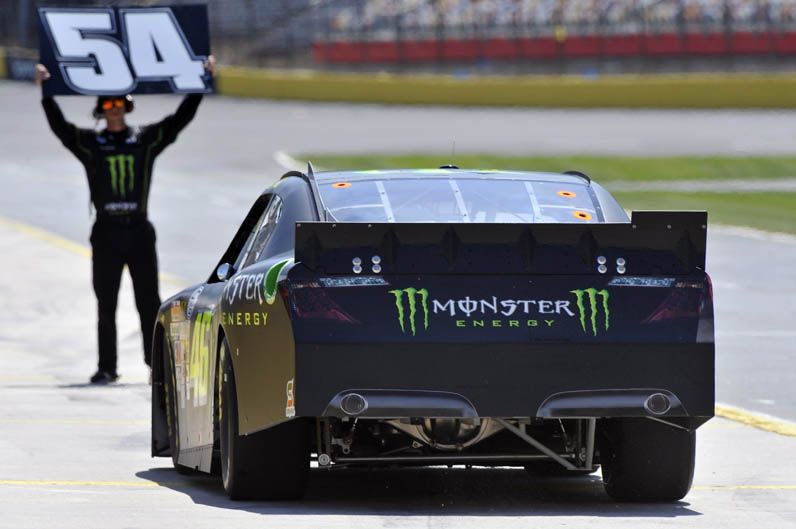 Valentino Rossi prueba un coche de la NASCAR
