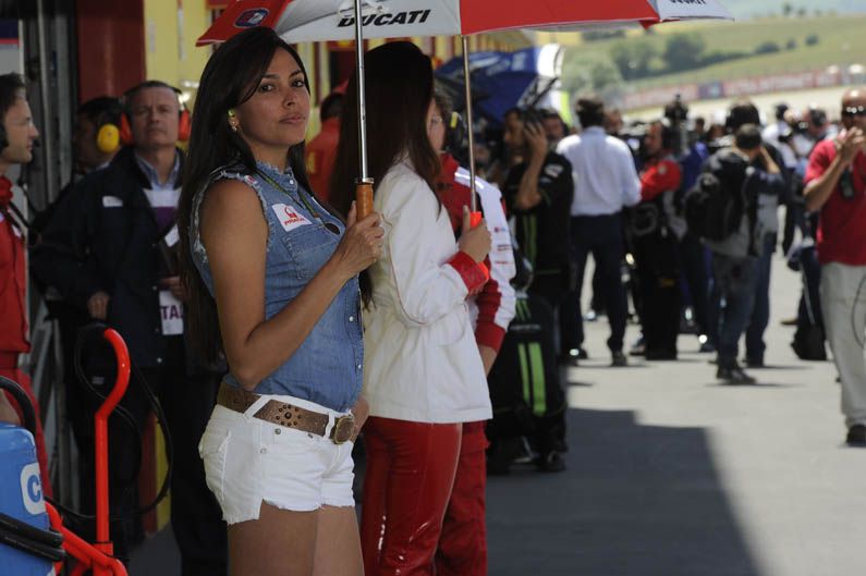 Las chicas del Gran Premio de Italia de MotoGP