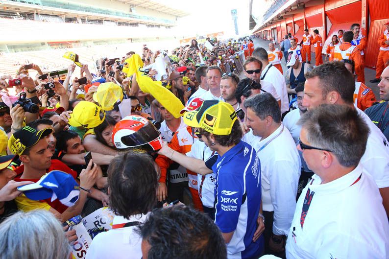 Ambiente en el paddock de Montmelo