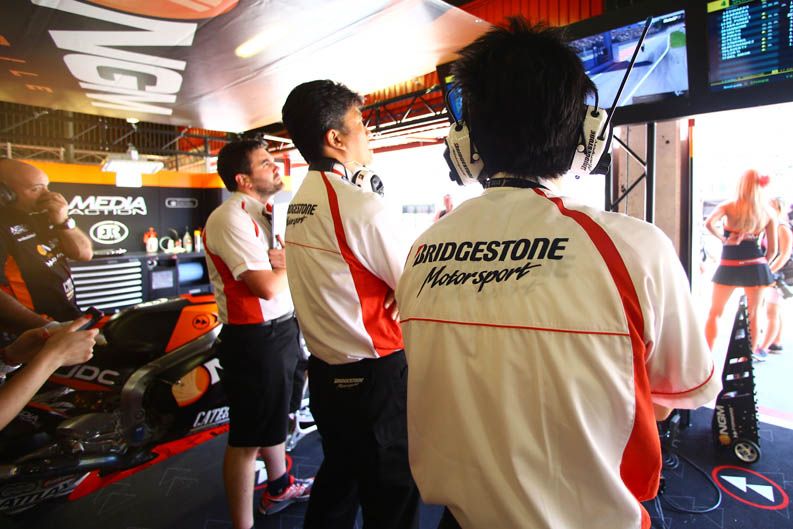 Ambiente en el paddock de Montmelo