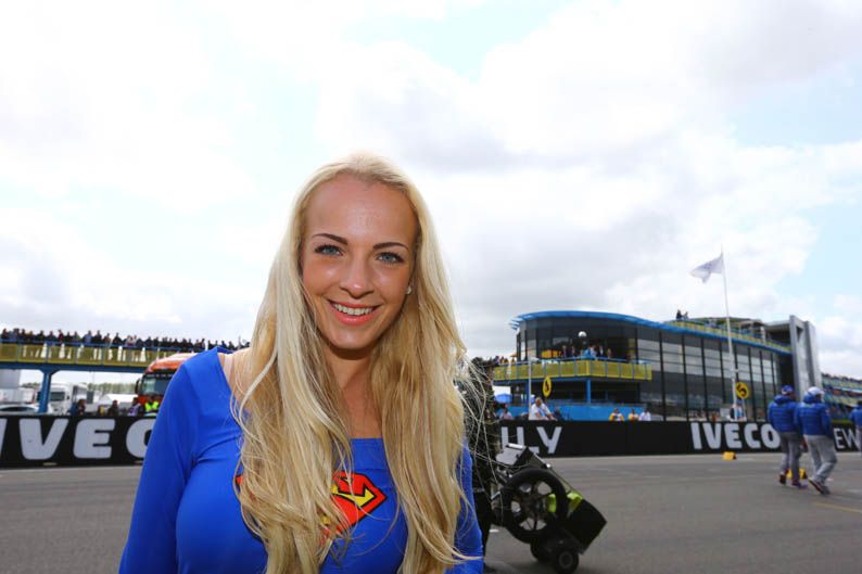 Las chicas del Gran Premio de Holanda de MotoGP